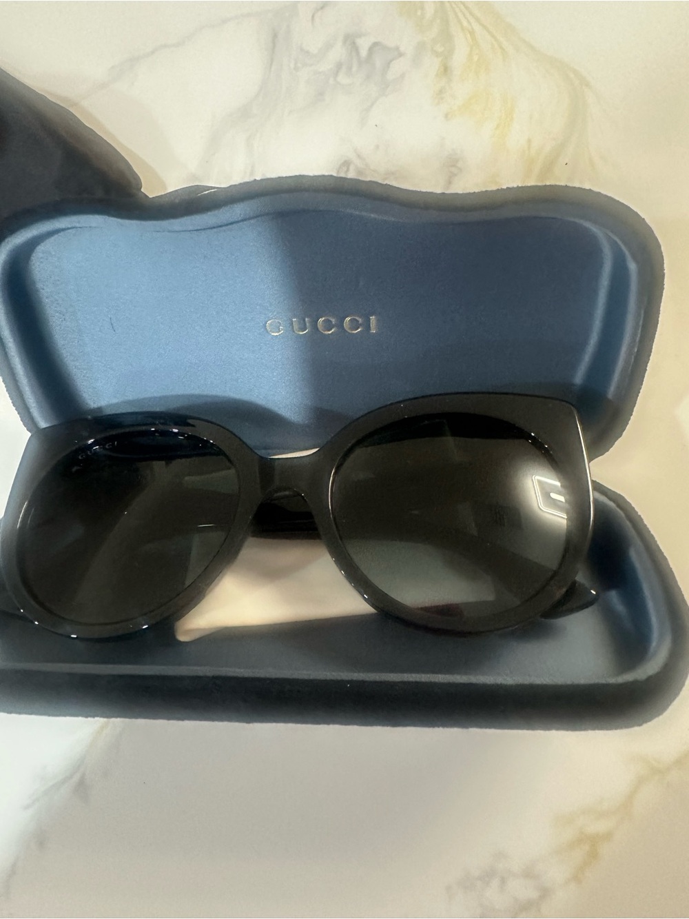 Gucci Women’s Black Oversized Cat-Eye Sunglasses